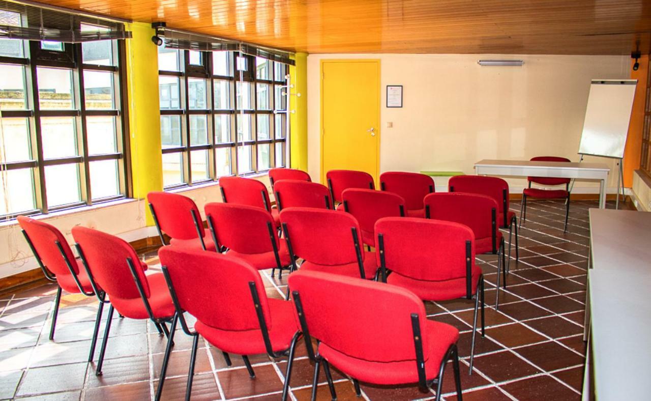 Hostel Hi - De Juventude *